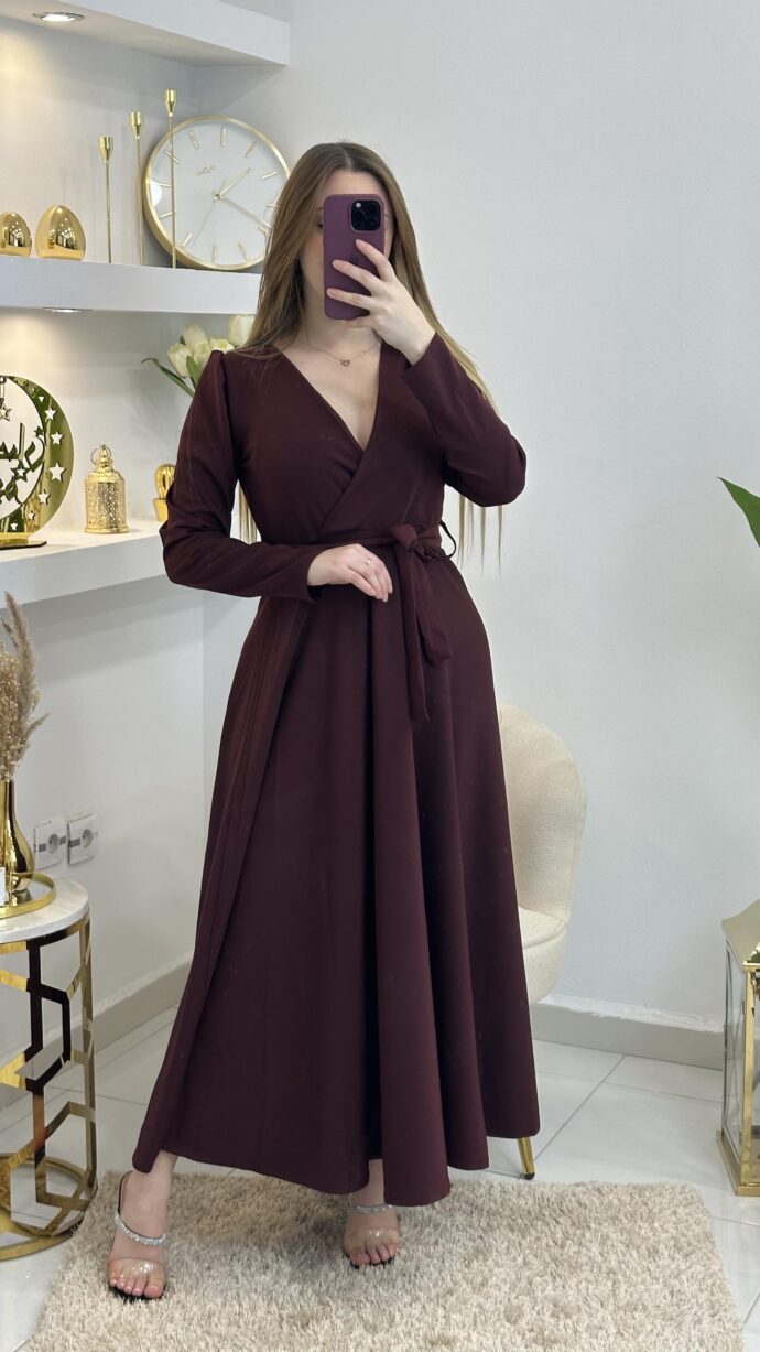 ⁦Robe Longue Élégante⁩ - الصورة ⁦5⁩