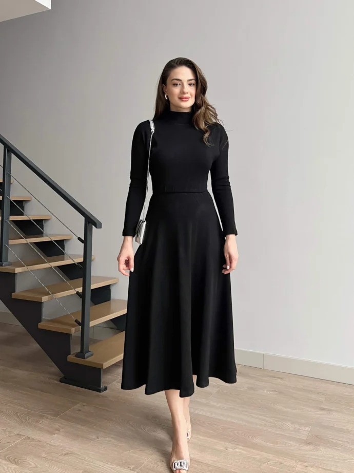 ⁦Robe à manches longues et jupe cloche⁩ - الصورة ⁦4⁩